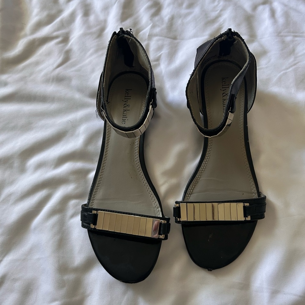 Kelly & Katie Black Ankle Strap Sandals with Gold Accent